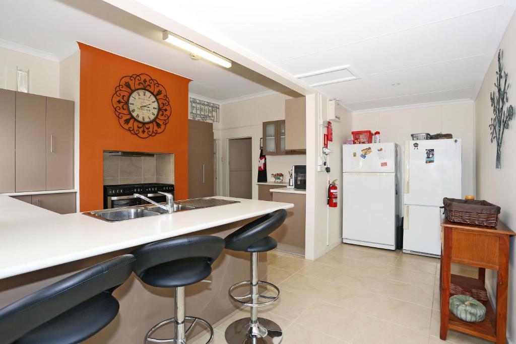 Busselton Guest House Экстерьер фото