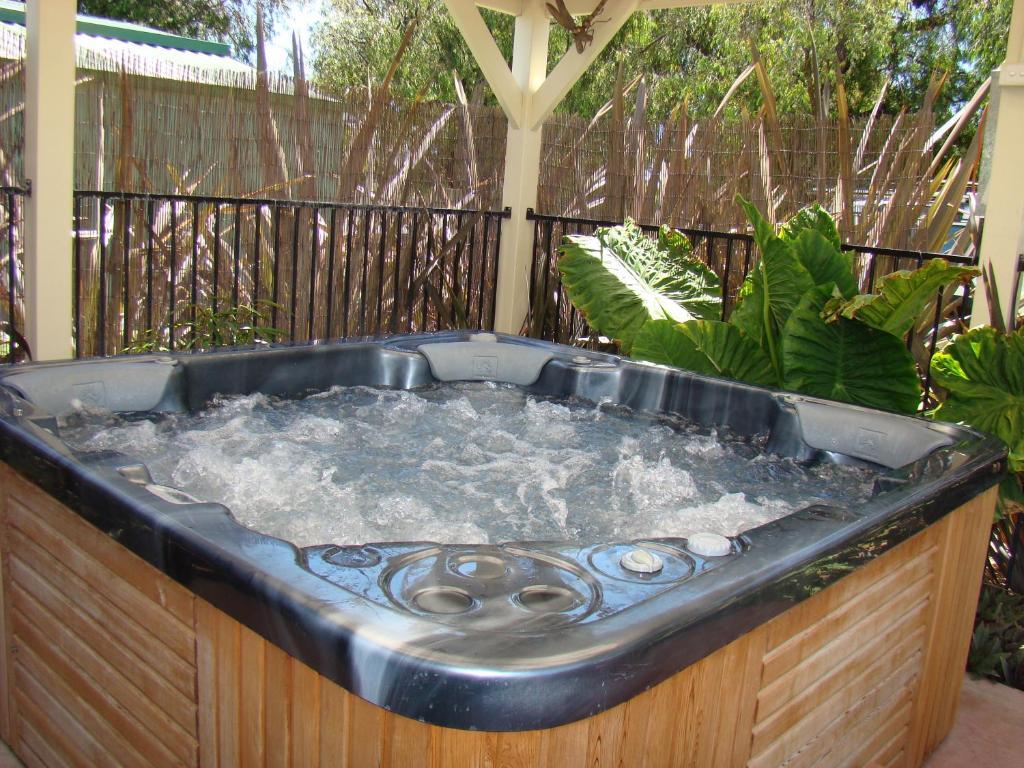 Busselton Guest House Экстерьер фото