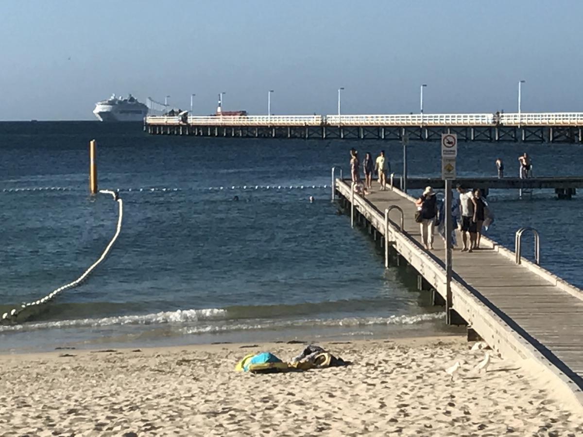 Busselton Guest House Экстерьер фото
